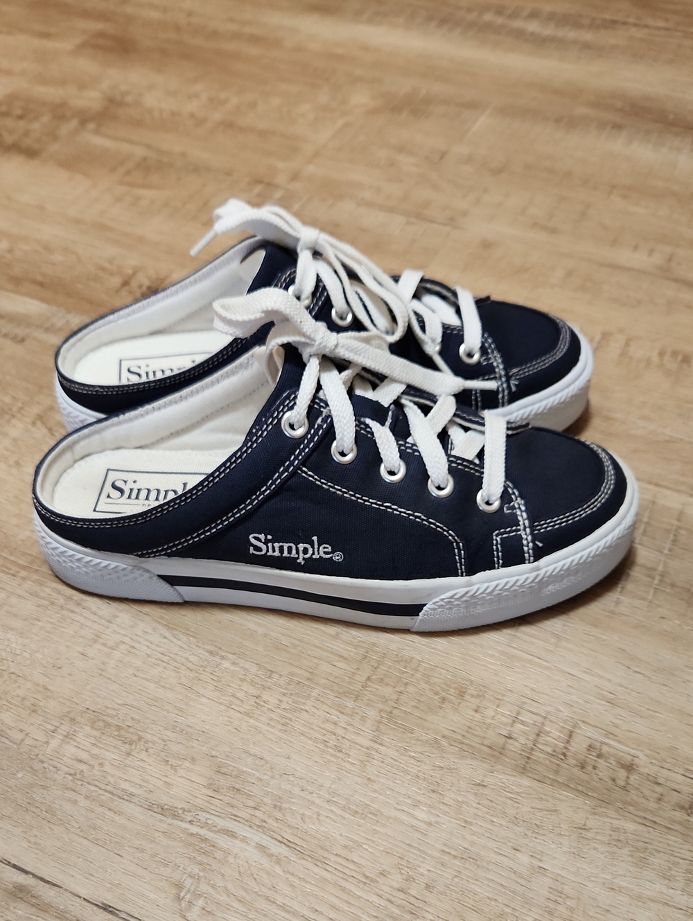 Simple Navy Canvas Slip-On Sneaker Mule W10/M8